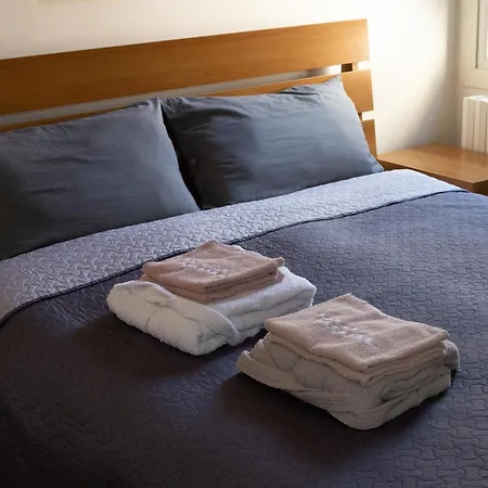 Nest Apartment *